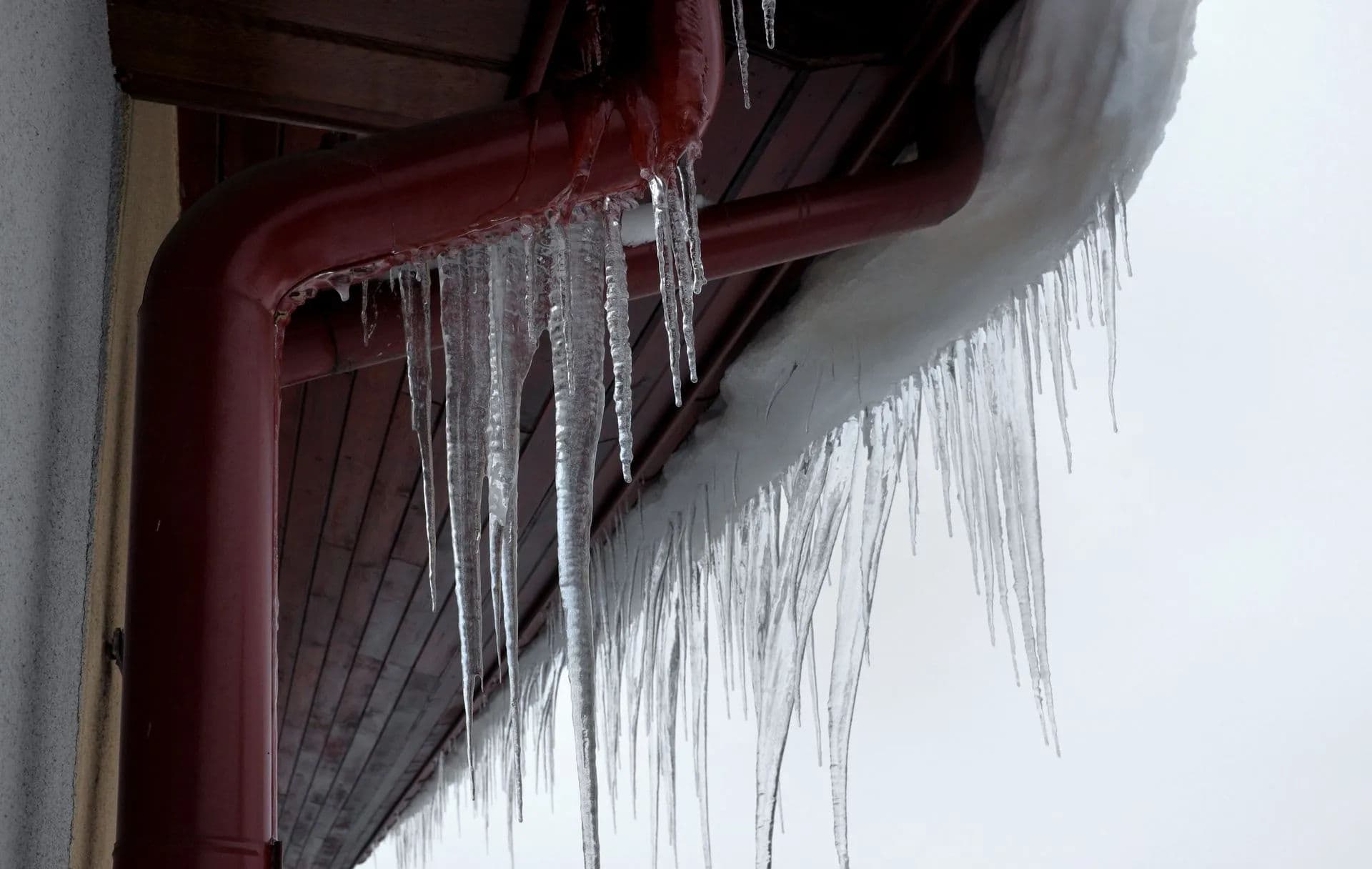 Featured post - Winter Gutter Survival Guide: Keeping Ice and Debris Under Control